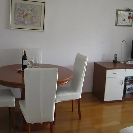 Apartment Marija *